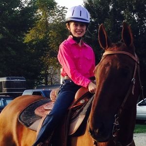 Meet your Posher, Abigail